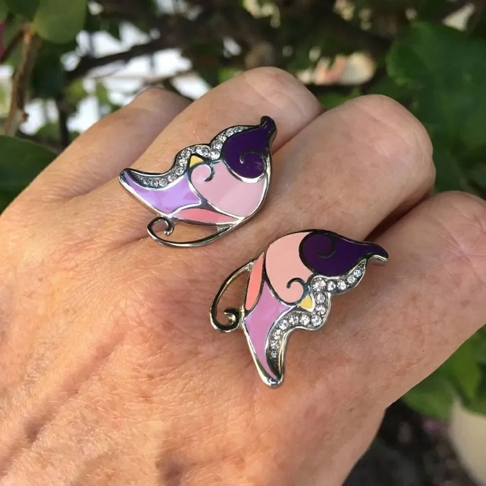Butterfly Ring Statement - Picture 3 of 6